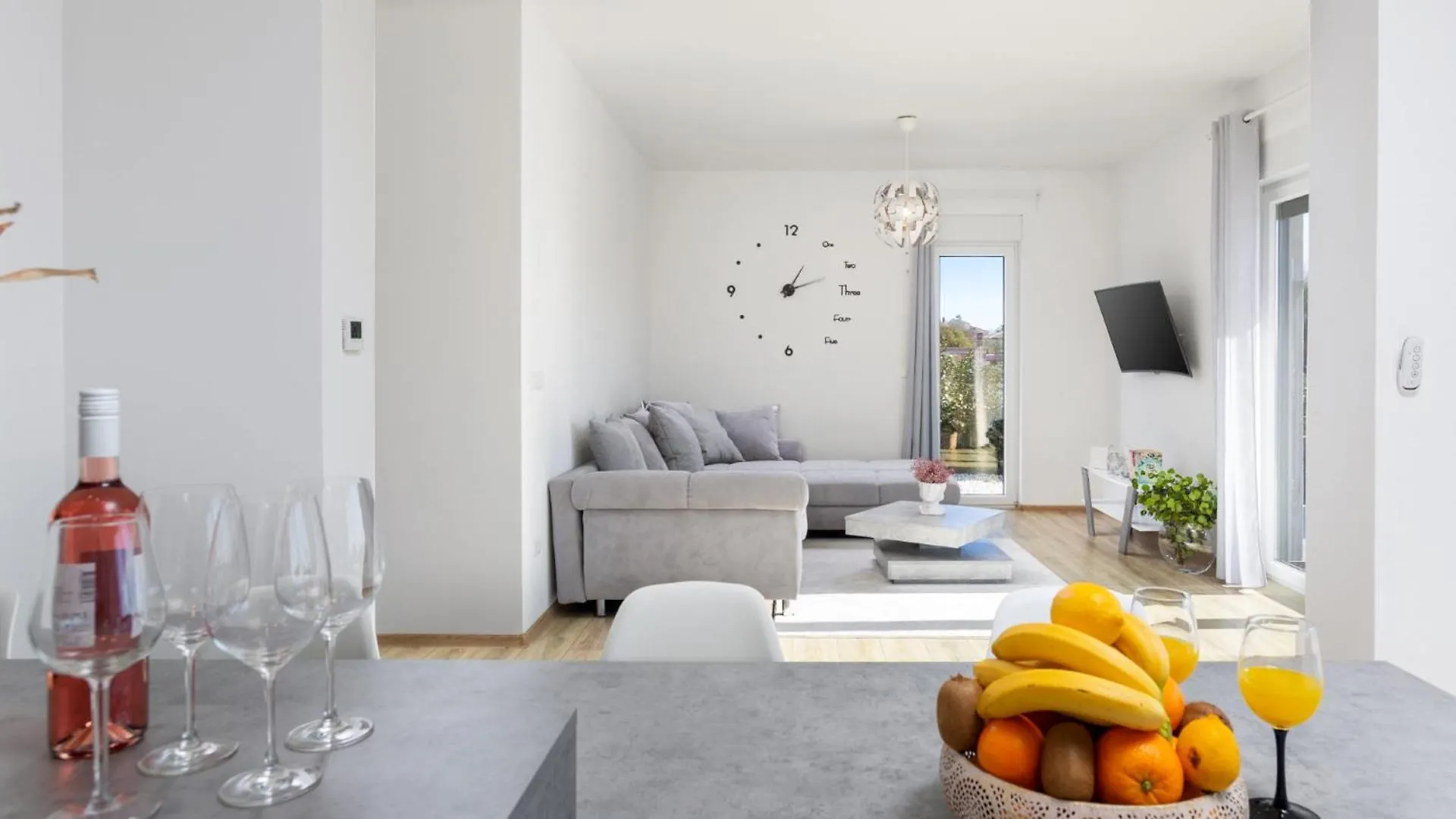 Villa Aria - Family Friendly In Pula For 6 People With Private Swimming Pool Croatia
