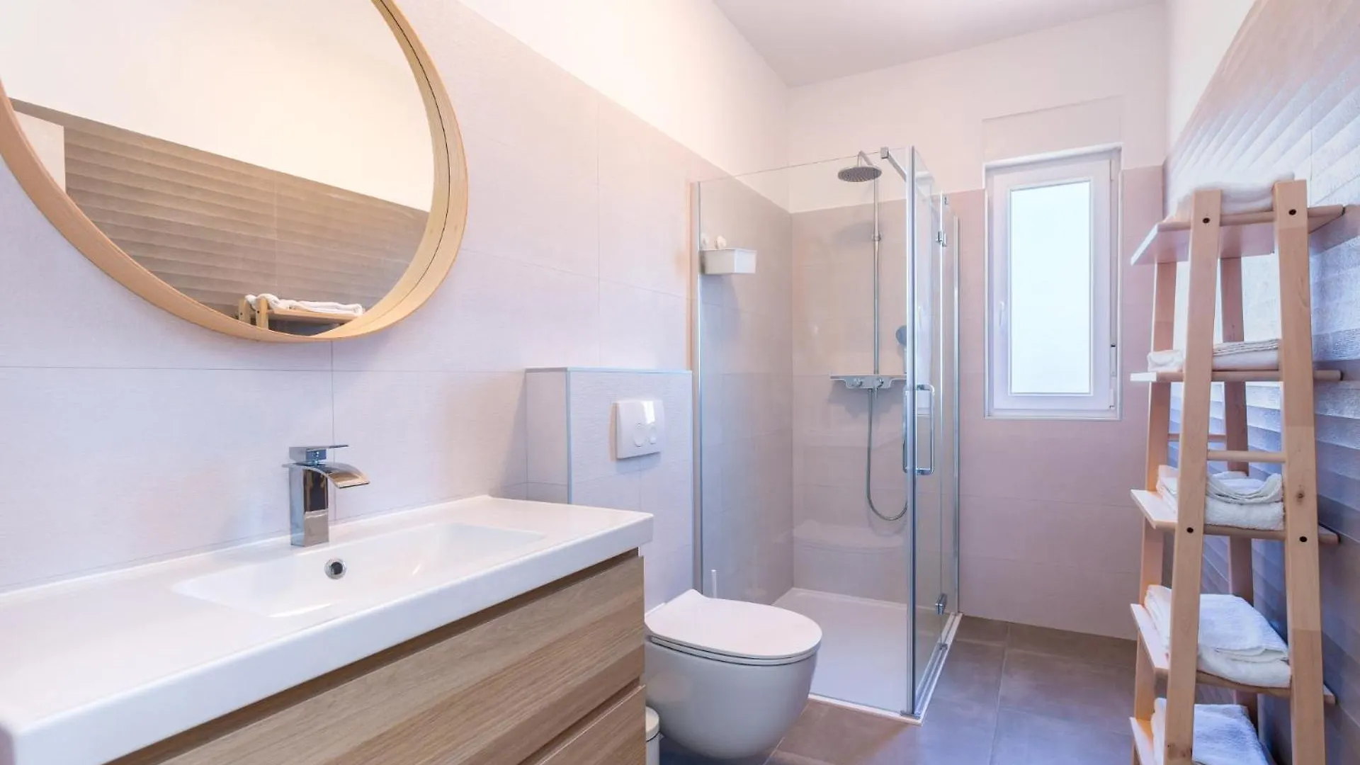 Villa Aria - Family Friendly In Pula For 6 People With Private Swimming Pool Croatia