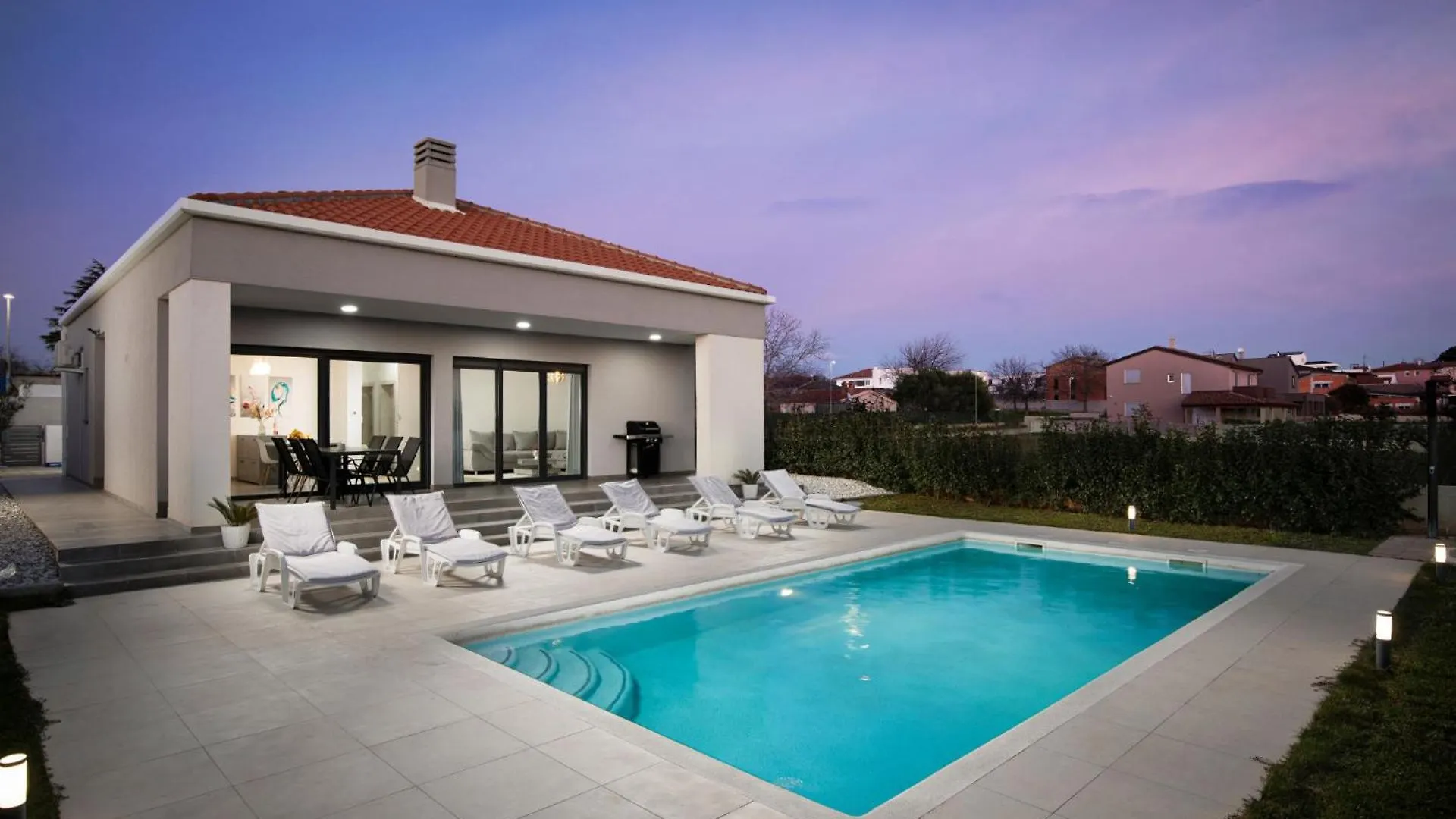 Villa Aria - Family Friendly In Pula For 6 People With Private Swimming Pool